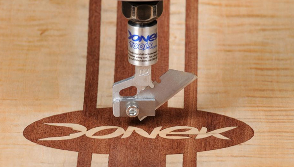 Drag knife for CNC cutting