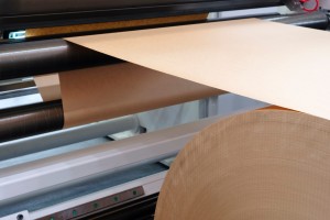 corrugated board slitting